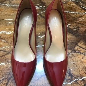 Micheal Kors Heels